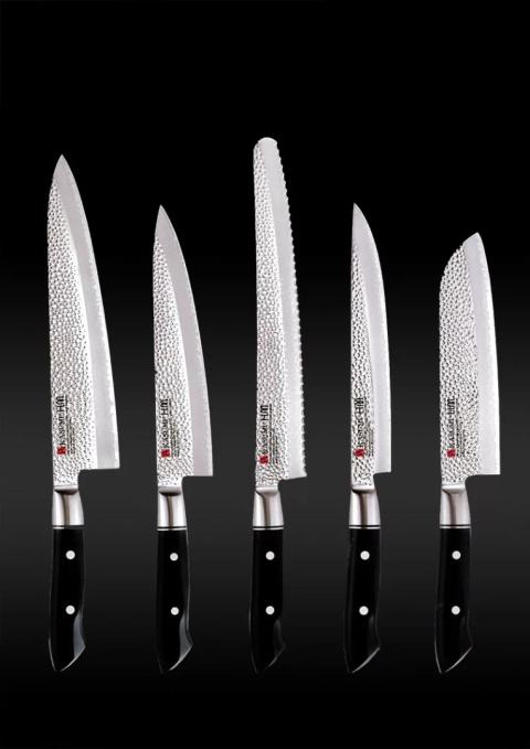 VG-10 HM Nóż japoński Santoku mały kuty 13 cm młotkowany / KASUMI VG-10 HM Nóż japoński Santoku mały kuty 13 cm młotkowany / KASUMI