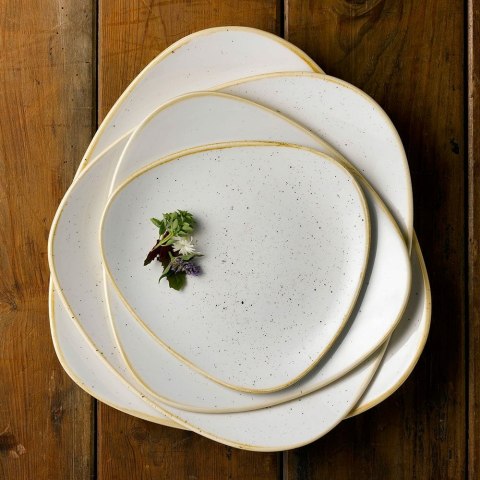 Talerz trójkątny Stonecast Barley White, 190mm
