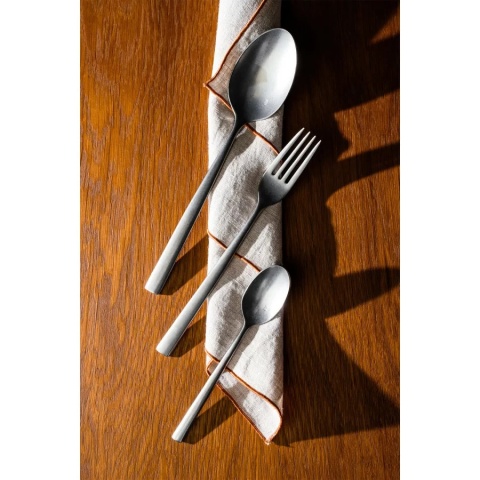 Widelec stołowy antic