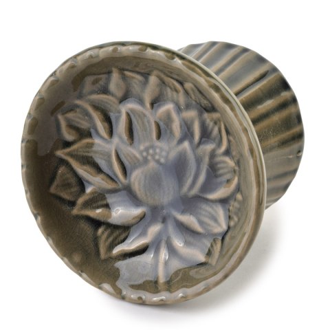Kominek na olejek zapachowy 11x8x8,5cm Kominek na olejek zapachowy 11x8x8,5cm
