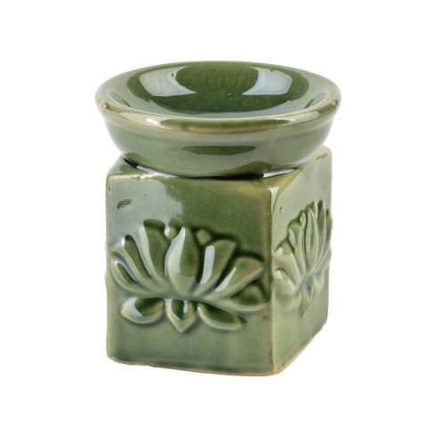 Kominek na olejek zapachowy 7x5,5x7,5cm Kominek na olejek zapachowy 7x5,5x7,5cm